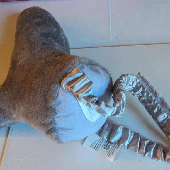 NWT Awesome Kids Grey Shark Tail Halloween Costume Accessory Michaels Creatology - Picture 5 of 9